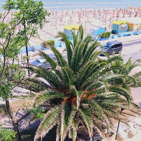 Hotel Dinarica Marotta Ngoại thất bức ảnh