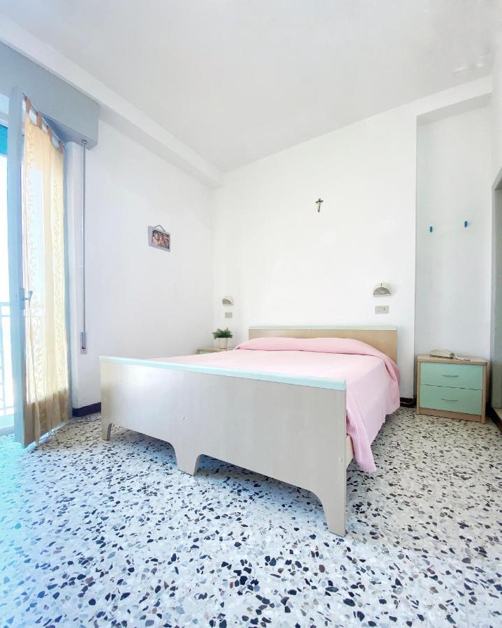 Hotel Dinarica Marotta Ngoại thất bức ảnh