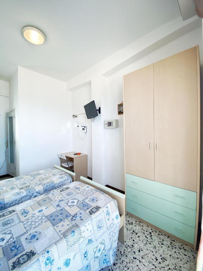 Hotel Dinarica Marotta Ngoại thất bức ảnh